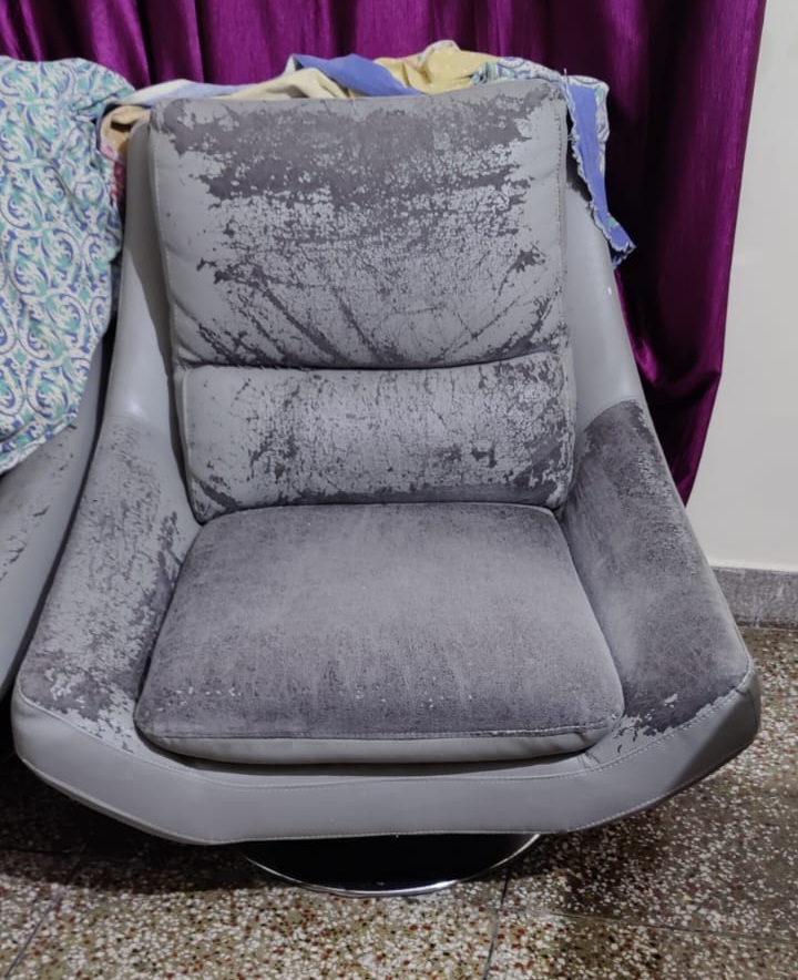 Lounge Chairs Reupholstery - Gurgaon – sofa repair in South Delhi (before)